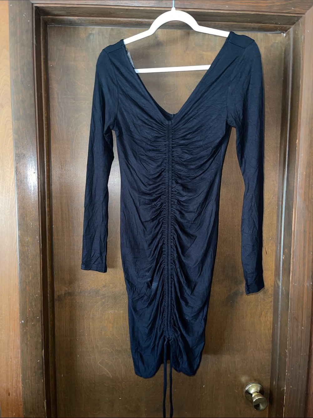 Fashion Nova Black Ruched V-Neck Long Sleeve Midi Dress